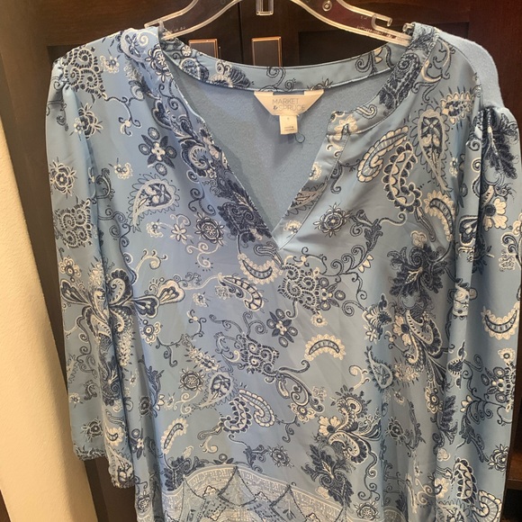 Women’s top - Picture 3 of 3